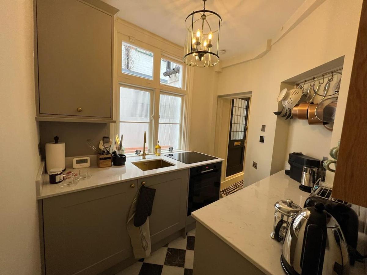 Luxury London English Charm Luaran gambar